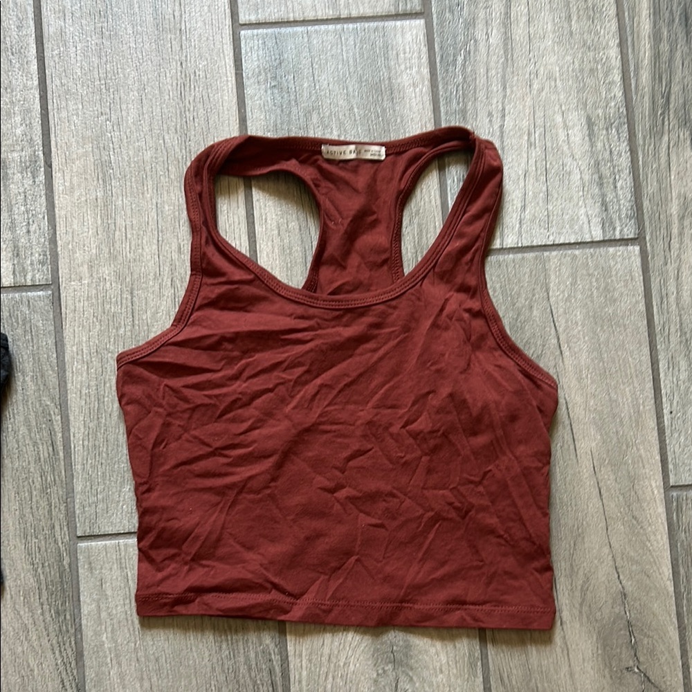 Active Basic Red Sleeveless Fitted Crop Tank Top